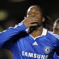 Gol Perdana dan Insiden Koin Drogba