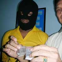 Bawa SS, Oknum Trantib Dibekuk