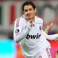 Pato Sudah Cinta Milan