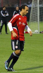 Bayern Puji Donovan