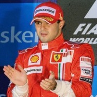 Helm Emas Kembali Buat Massa 