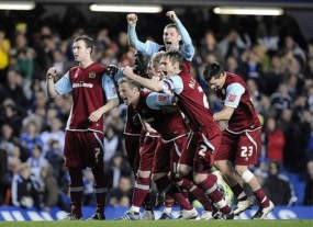 Arsenal Ditantang Burnley, MU vs Blackburn