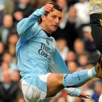 Mengeluh ke Pers, Elano Didenda