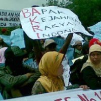 Korban Lumpur Lapindo Tuntut Bertemu Menteri