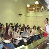 Rahasia Lipatan Renyah dan Hujan Doorprize!