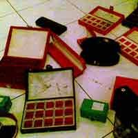 Harta Rp 2 Miliar Milik Majikan Dikuras Dua Pembantunya