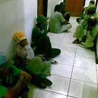 27 Orang Tak Beridentitas Terjaring Razia Preman