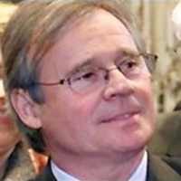 Stres, Anggota Parlemen Prancis Bunuh Selingkuhan