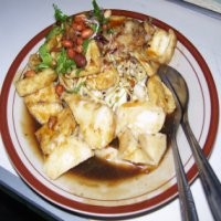 Kupat Tahu Njongke yang Bikin Ketagihan