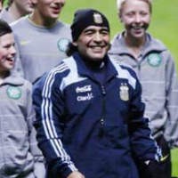 Punya Otak Sebrilian Kaki dan Tangan, Maradona?