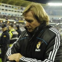 Messi Pun Bela Schuster