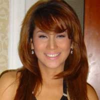 Marini Zumarnis PD Jadi Caleg Karena Susu