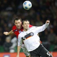 Inggris Tundukkan Jerman 2-1