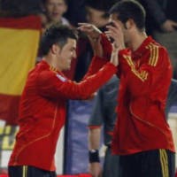 Spanyol Menang Telak, Prancis Imbang