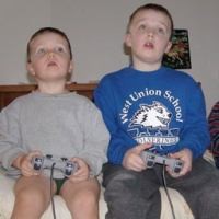 Nyandu Playstation, Remaja Alami Gejala Mirip Stroke