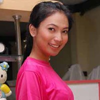 Kinaryosih Tidur bareng Ratusan TKW