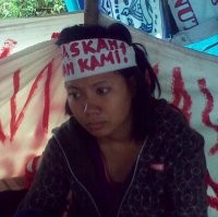 Desak Harga BBM Turun, 2 Mahasiswa Jahit Mulut