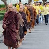 Ribuan Demonstran Kepung Gedung Parlemen Thailand