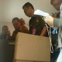 Uang Sisminbakum Rp 2,4  M untuk THR Pegawai AHU Depkum