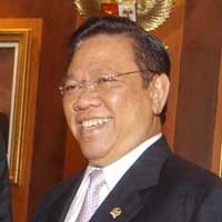 Hemat Saat Krisis, Agung Laksono Sarankan Kurangi Minum Kopi