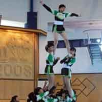 10 Tim Cheerleader Adu Gaya