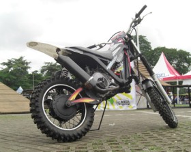 80 Gambar modifikasi motor mio jadi trail Terbaru 80 Gambar modifikasi motor mio jadi trail Terbaru