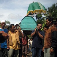 Korban Keganasan Ombak Pantai Pulau Merah Ditemukan