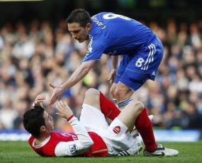 Ramai di London dan Manchester