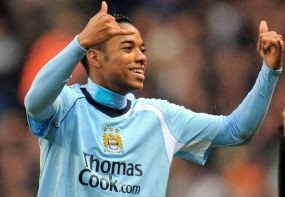 Robinho Nantikan Derby Manchester