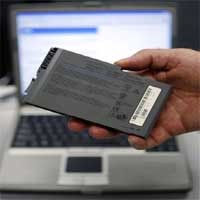 Wow, Nyawa Baterai Laptop Bisa Tahan Hingga 40 Jam!