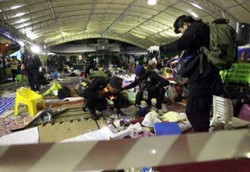 Demonstran Thailand  Hijrah dari Kantor PM ke Bandara