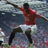 Evra Gabung MU Berkat Cantona