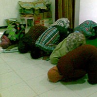 Coblosan di 2 Kabupaten Diulang, Pendukung KaJi Sujud Syukur