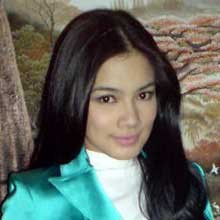 Jadi Penyanyi, Titi Kamal Putus Urat Malu