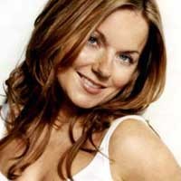 Geri Halliwell Pamer Bokong di Acara Anak 