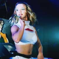 Britney Masih Lampaui Obama di Internet