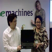 Acer Andalkan eMachine, Target Penjualan Capai 20%