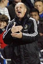 Scolari Lolos Dari Hukuman FA