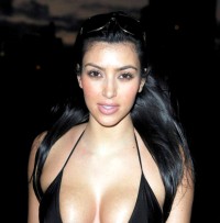 Kim Kardashian Ogah Bugil Lagi