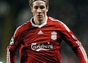 Mulai Khawatir, Torres Berobat ke Spanyol