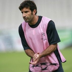 Figo: Ronaldo Bikin Portugal Bangga