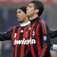 Lazio Gasak 10 Pemain Milan