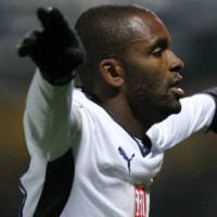 Bent Akhirnya Berbuka Puasa