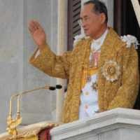 Raja Bhumibol Jatuh Sakit, Rakyat Thailand Cemas