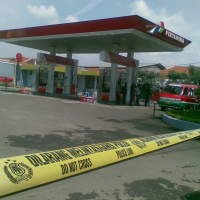 Jual Bensin Tercampur Air, SPBU Diprotes Warga