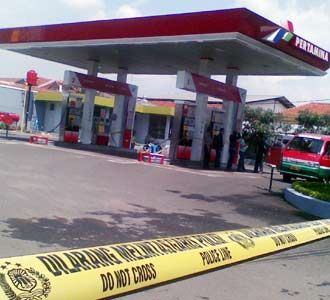 Jual Bensin Campur Air, SPBU Disegel