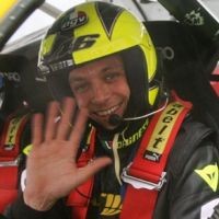Ikut Reli Lagi, Rossi Pinjam Nomor 46