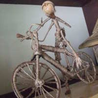 Kerajinan Unik dari Karung Goni