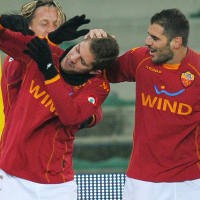 Roma Menang Berkat Gol Perdana Menez