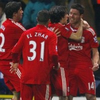 Tundukkan Rovers, Liverpool Jaga Posisi